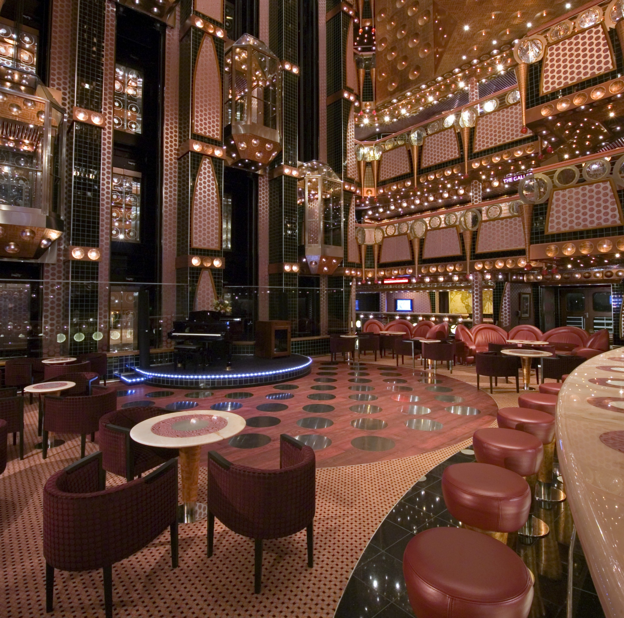 Carnival Splendor - Atrium